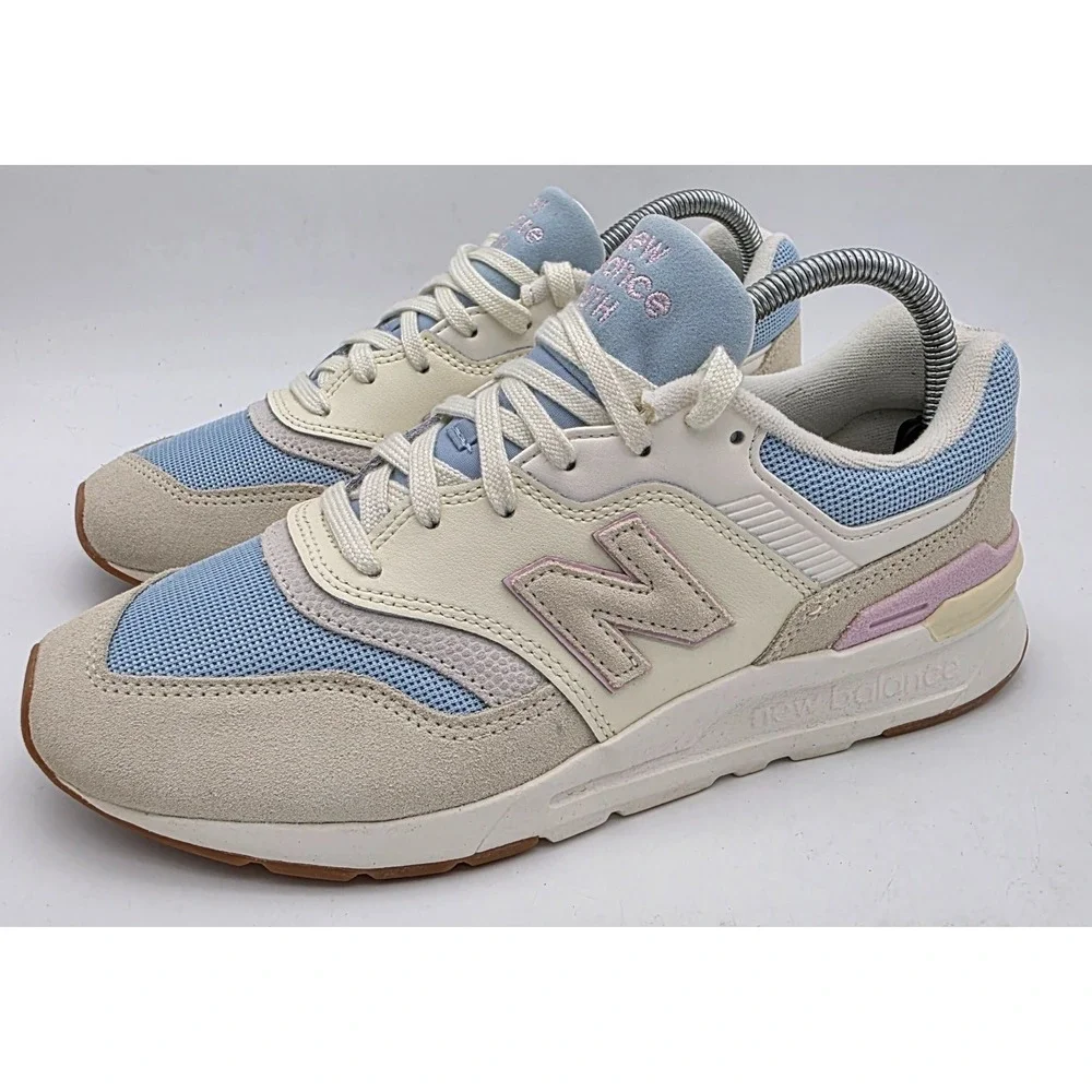 Women Size 9.5- Men Size 8‎ New Balance 997H Beige/Blue Sneakers CW997HZF